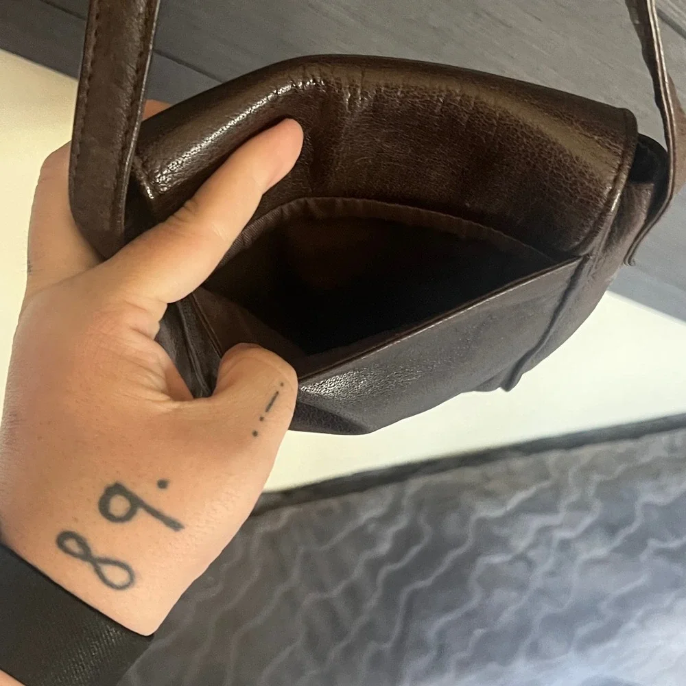 Wilsons‎ Leather Small Brown Crossbody Shoulder Bag